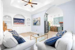 Pura Vida Villa Luxe Coastal Retreat + Heated Pool
